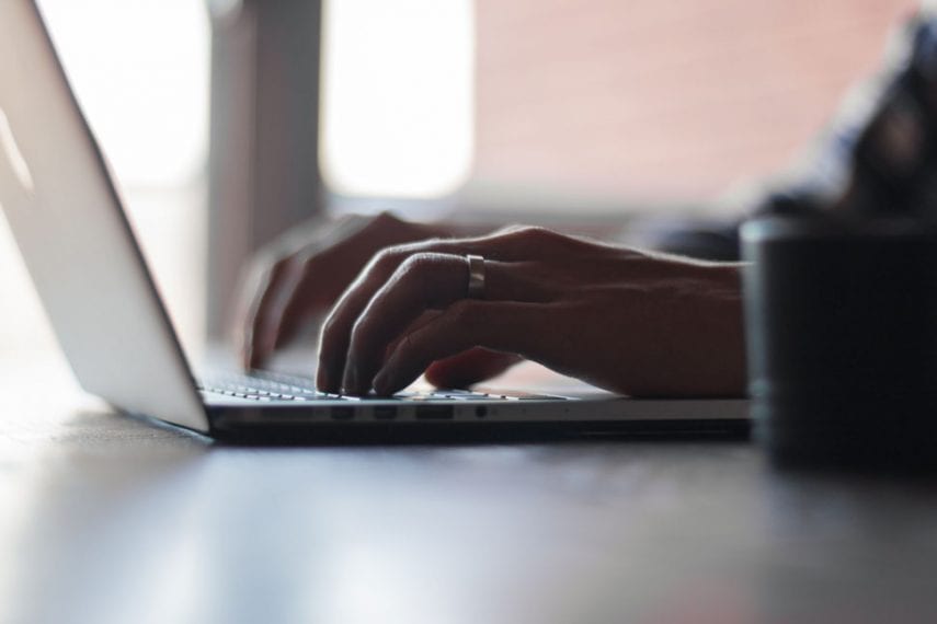 For Executives, Working While in Addiction Treatment Comes with Pros and Cons