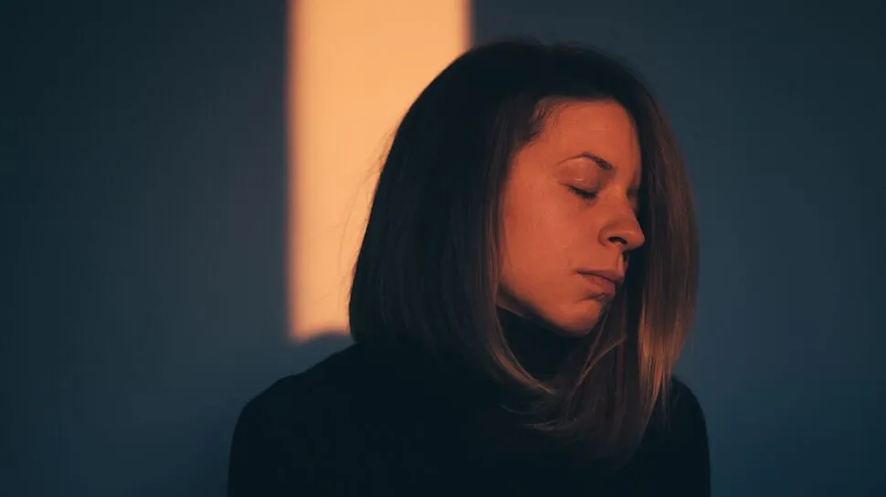 How to Tell If Someone Is On Drugs