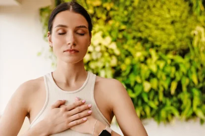 Finding Balance Through Mindfulness: Preparing for the Holidays When You’re Living with Depression